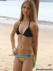 [Image: q2foes8qjryx_t.jpg]