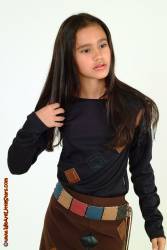 [Image: 4c1qejn6eo2f_t.jpg]