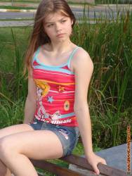 [Image: kwzudym9hy3w_t.jpg]